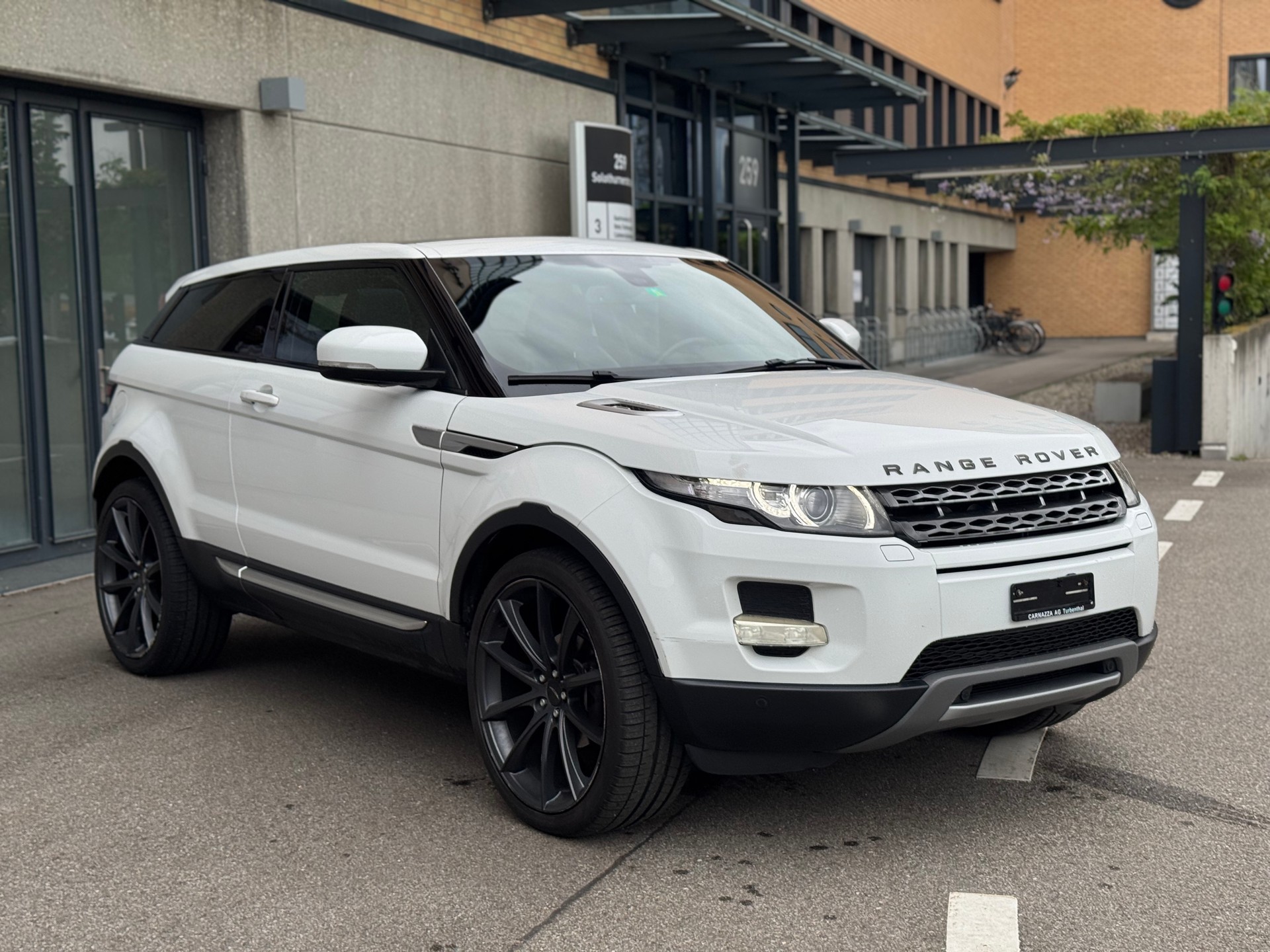 LAND ROVER Range Rover Evoque 2.2 SD4 Dynamic AT6-image-5