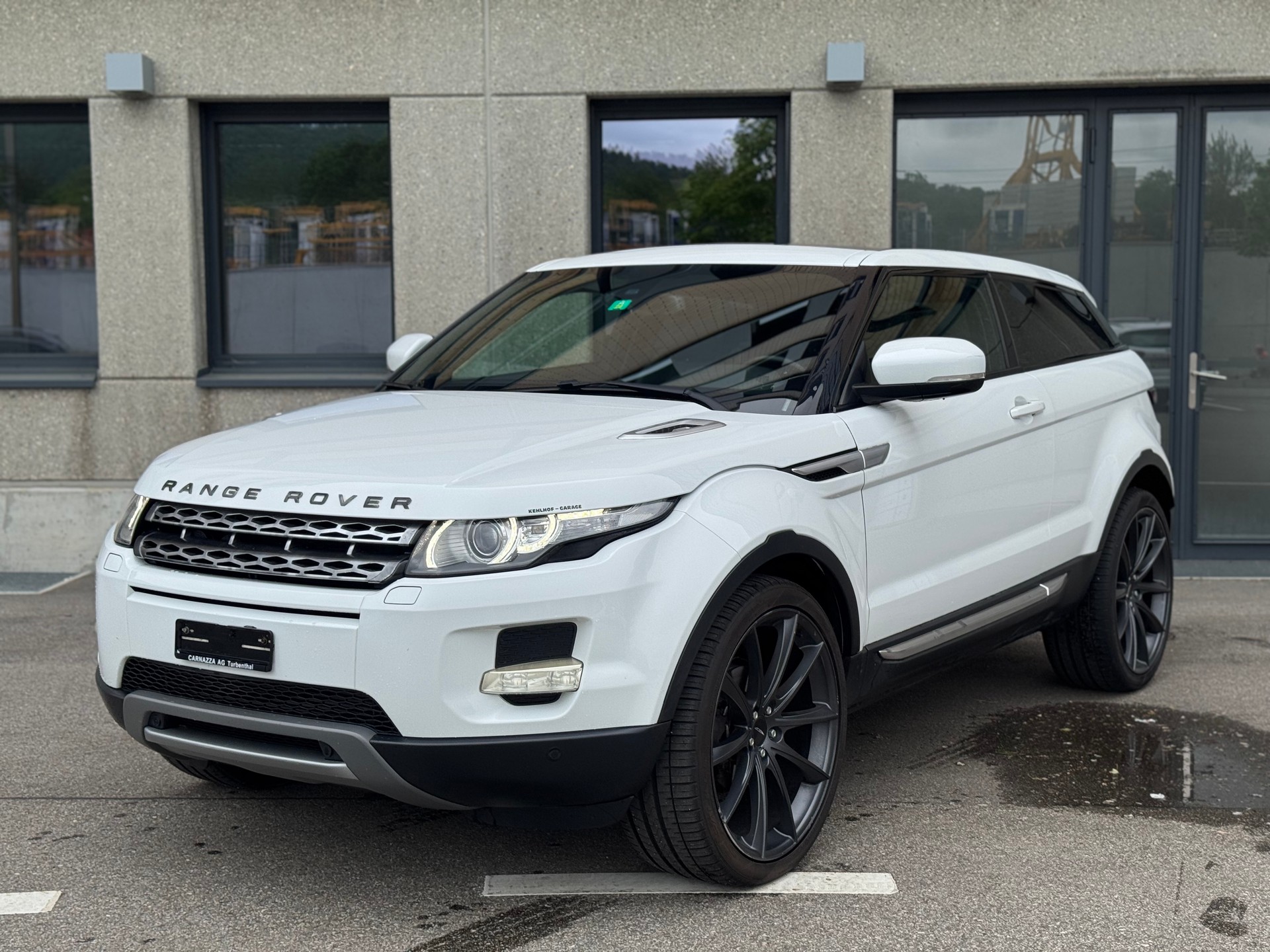 LAND ROVER Range Rover Evoque 2.2 SD4 Dynamic AT6-image-0