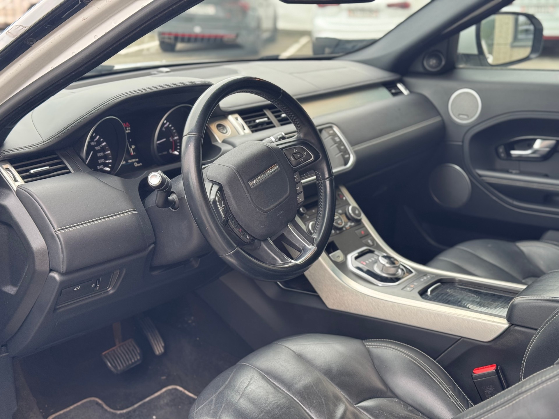 LAND ROVER Range Rover Evoque 2.2 SD4 Dynamic AT6-image-9