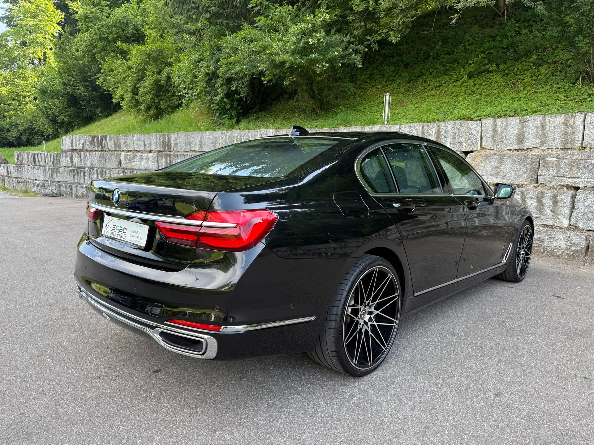 BMW 730d xDrive Steptronic-image-2