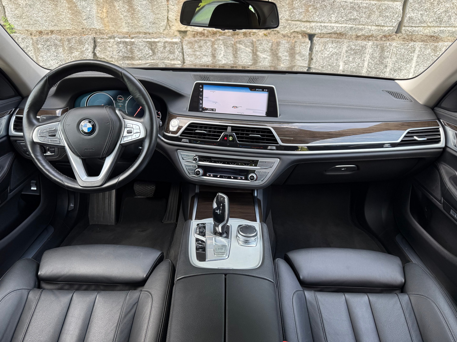 BMW 730d xDrive Steptronic-image-4
