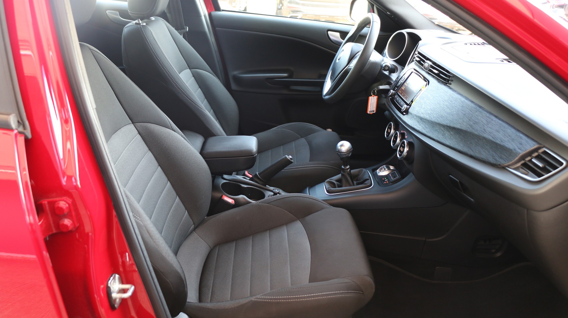 ALFA ROMEO Giulietta 1.4 T Super-image-18