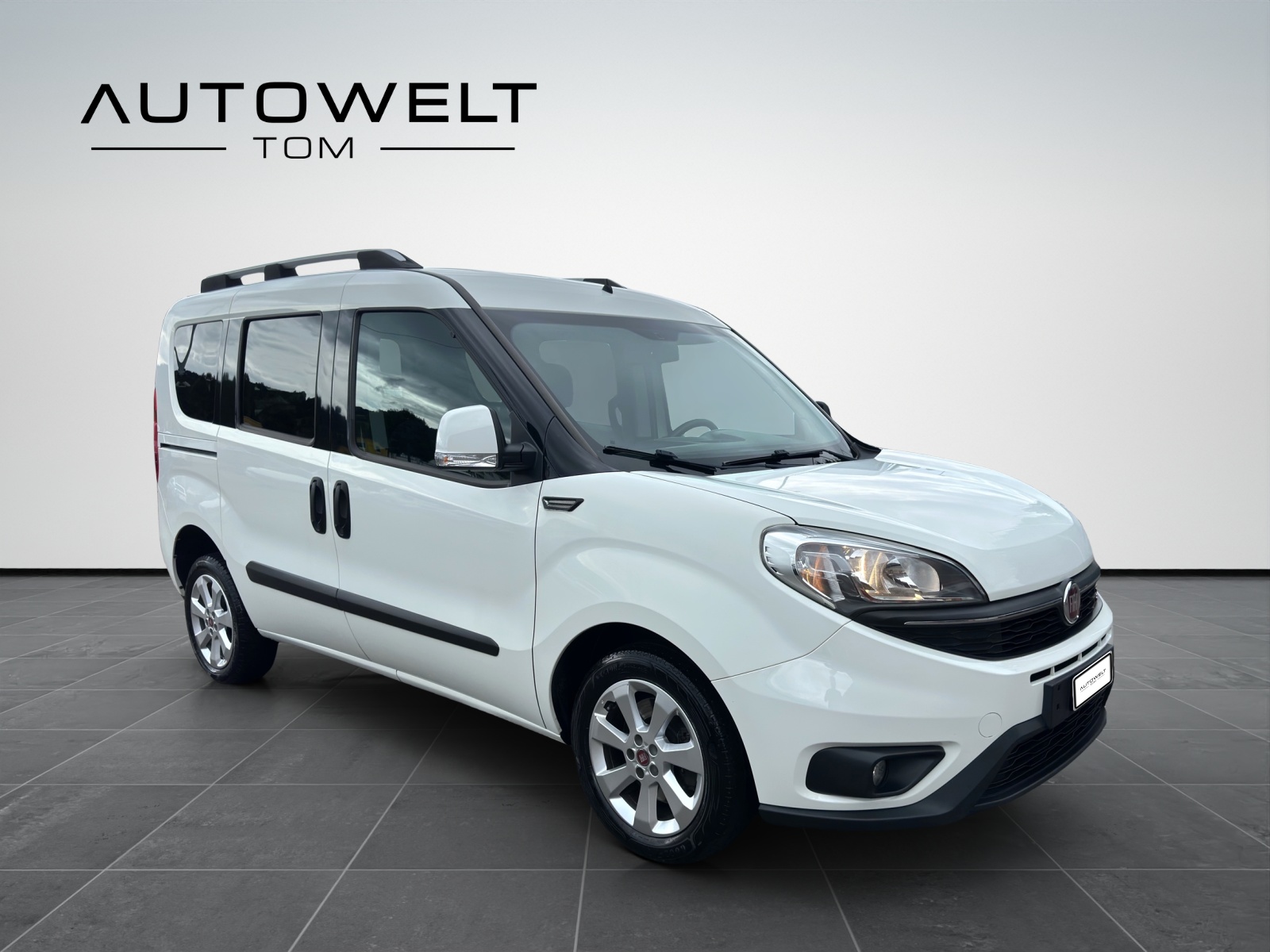 FIAT Doblò 2.0 JTD Emotion-image-6