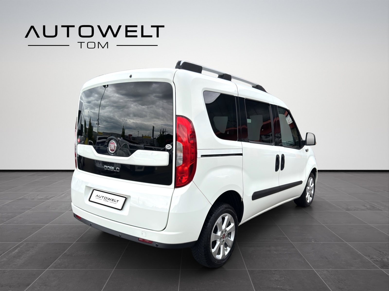 FIAT Doblò 2.0 JTD Emotion-image-4