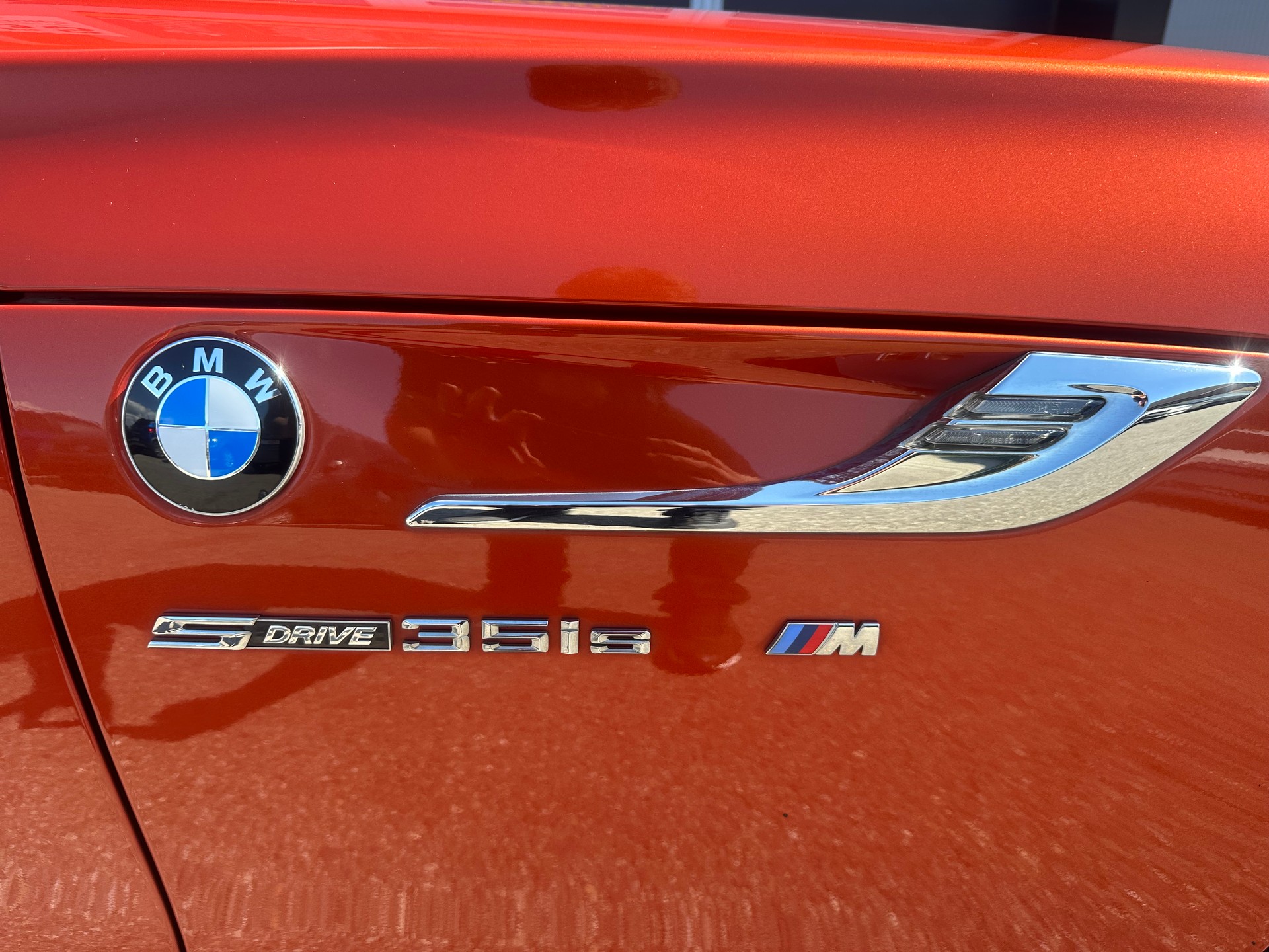 BMW Z4 sDrive35is DKG-image-12
