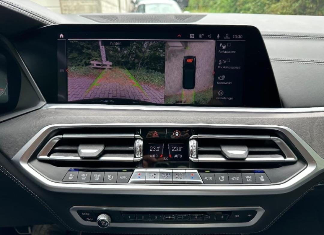 BMW X7 xDrive M50i Steptronic-image-13