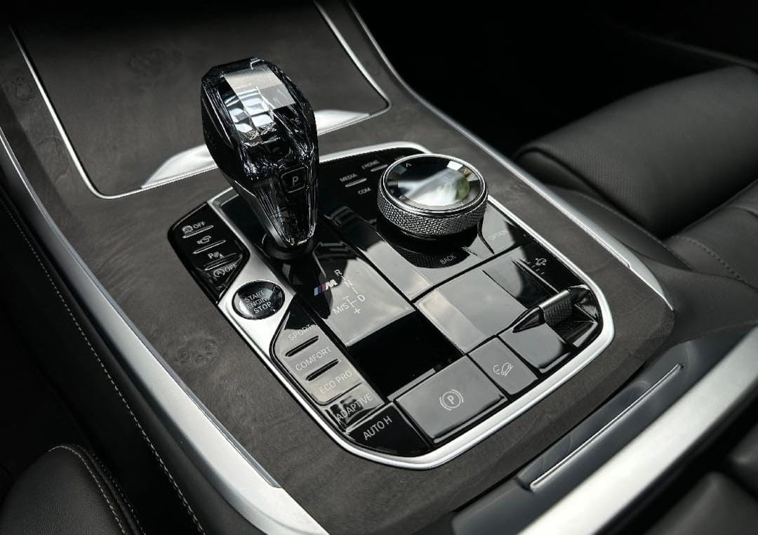 BMW X7 xDrive M50i Steptronic-image-14