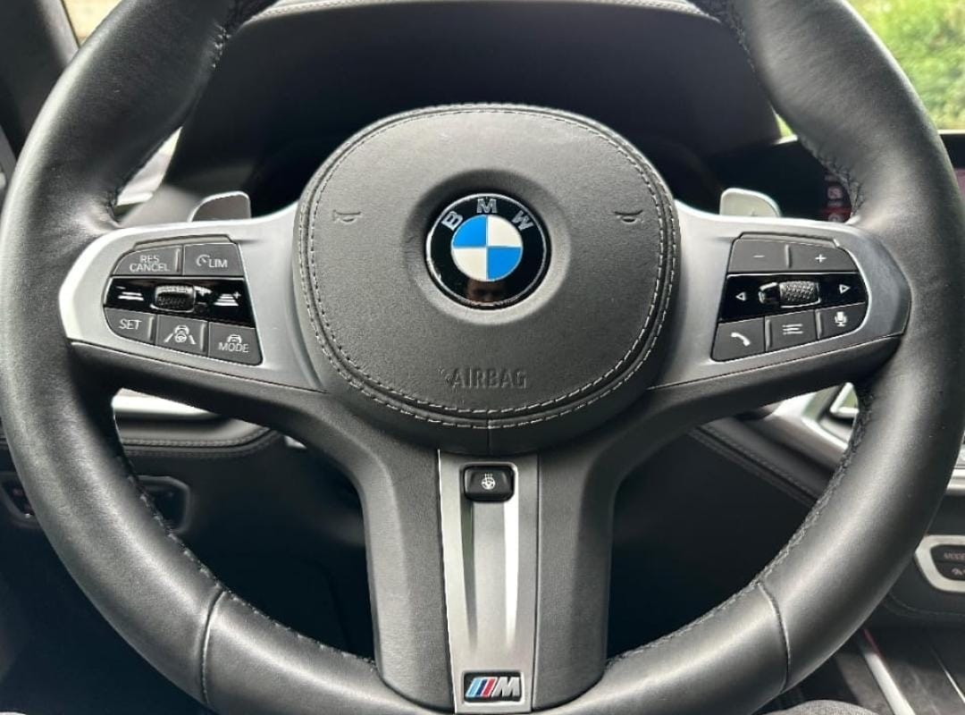 BMW X7 xDrive M50i Steptronic-image-15