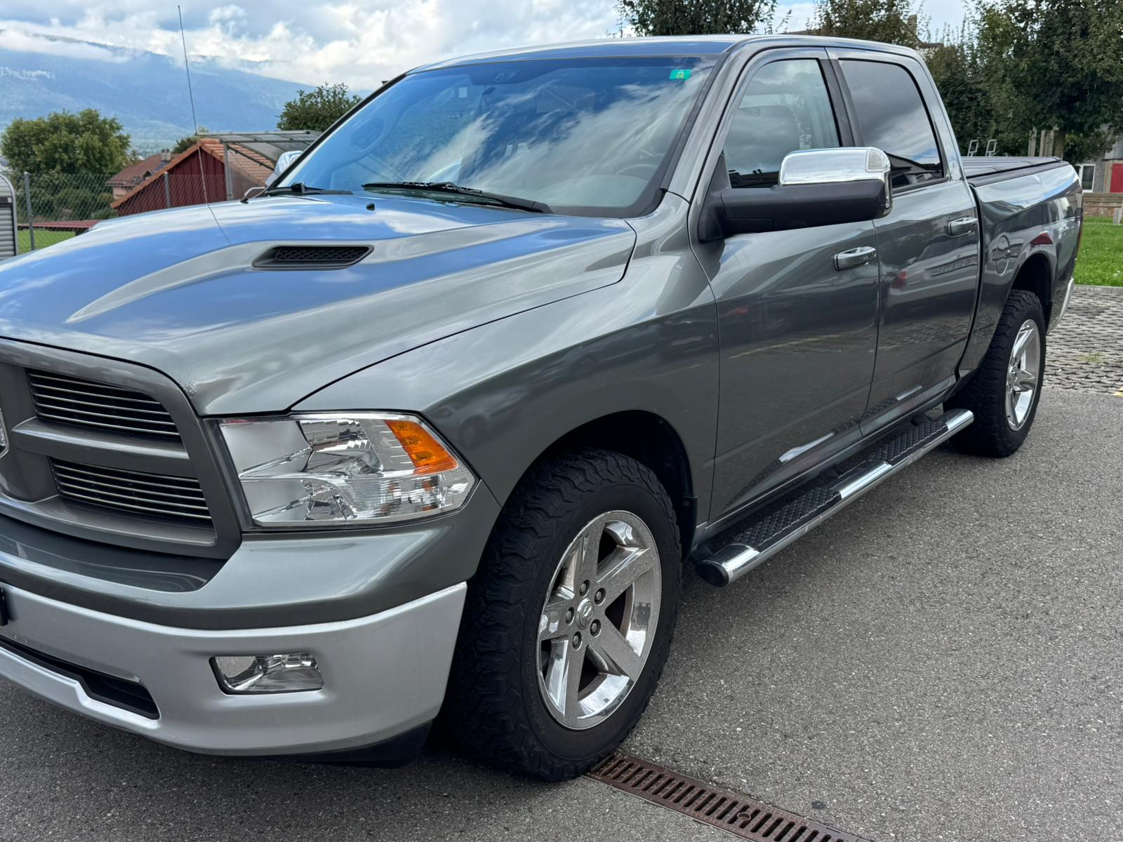 DODGE Ram 1500-image-4