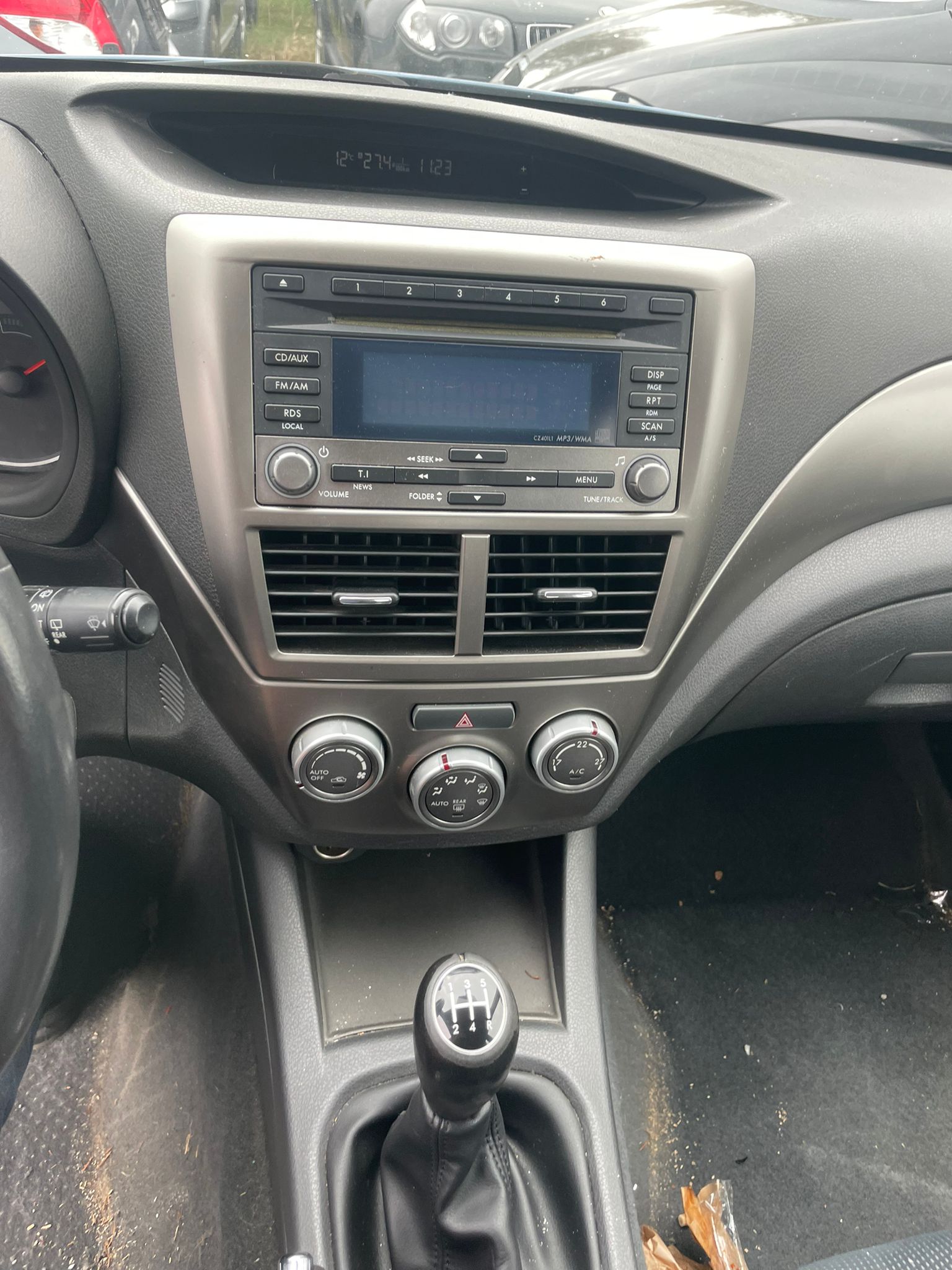 SUBARU Impreza 1.5R Swiss-image-13