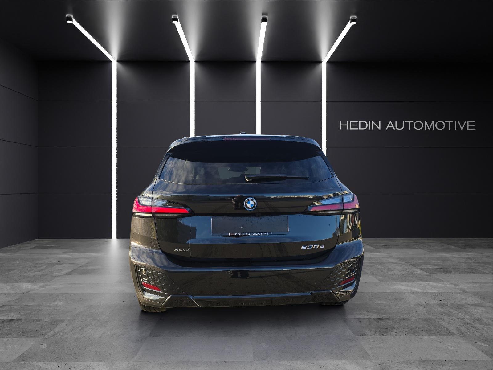 BMW 230e xDrive Active Tourer-image-18