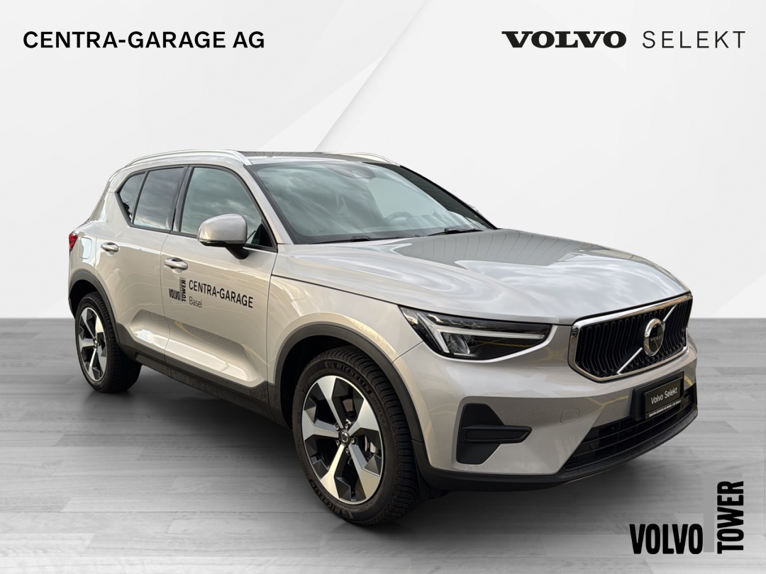VOLVO XC40 T2 Xcite Geartronic-image-3