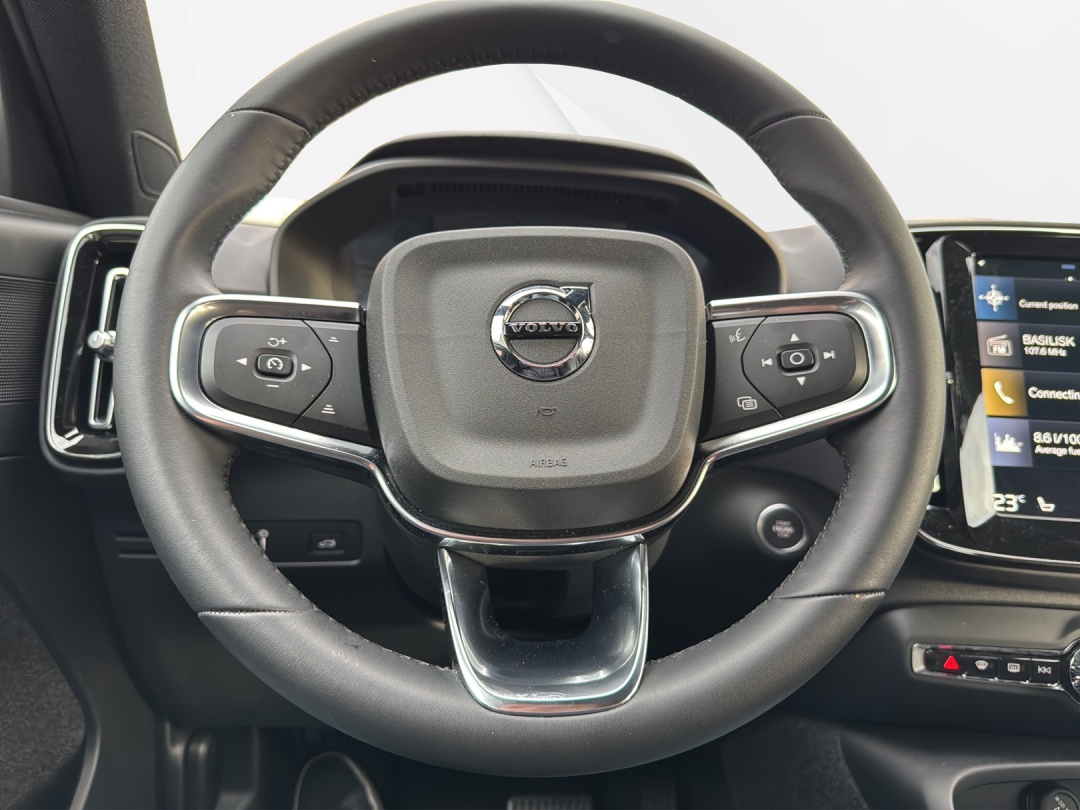 VOLVO XC40 T2 Xcite Geartronic-image-14