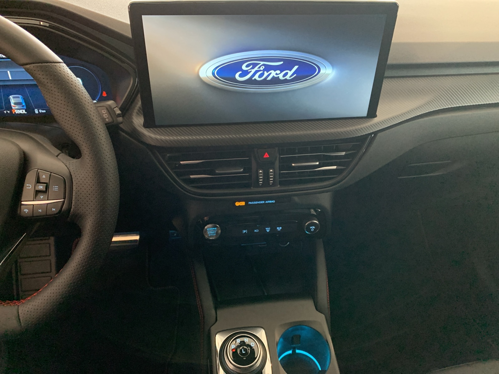 FORD Kuga 2.5 Plug-in Hybrid ST-Line X-image-6