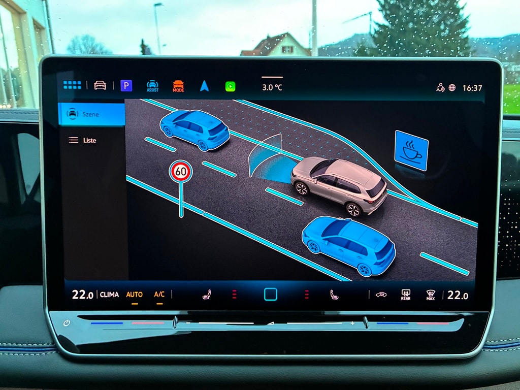 VW Tiguan 2.0 TSI DSG R-Line 4Motion-image-12