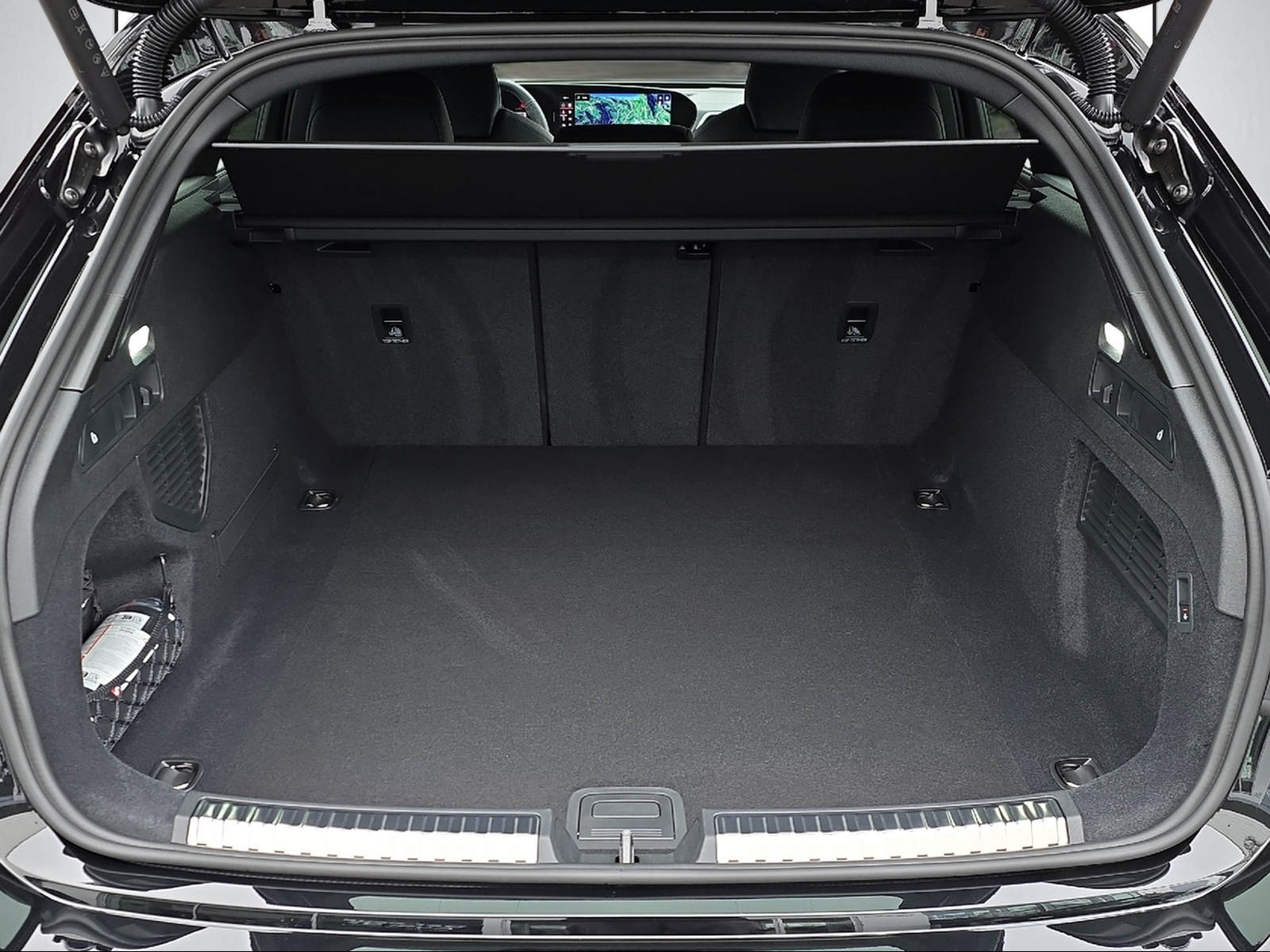 AUDI A5 Avant TFSI quattro 150 kW S tronic-image-11