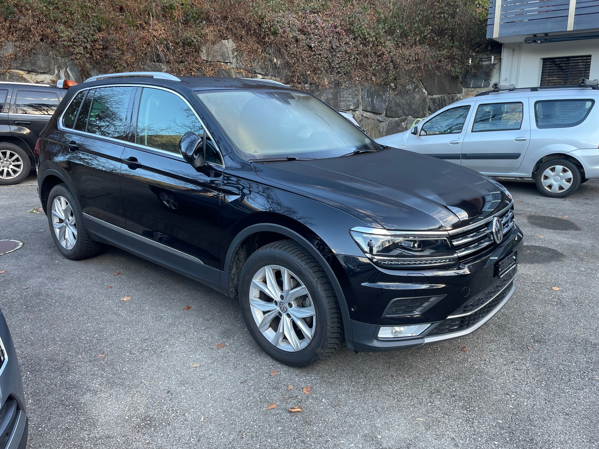 VW Tiguan 2.0 TDI SCR Comfortline 4Motion DSG-image-1