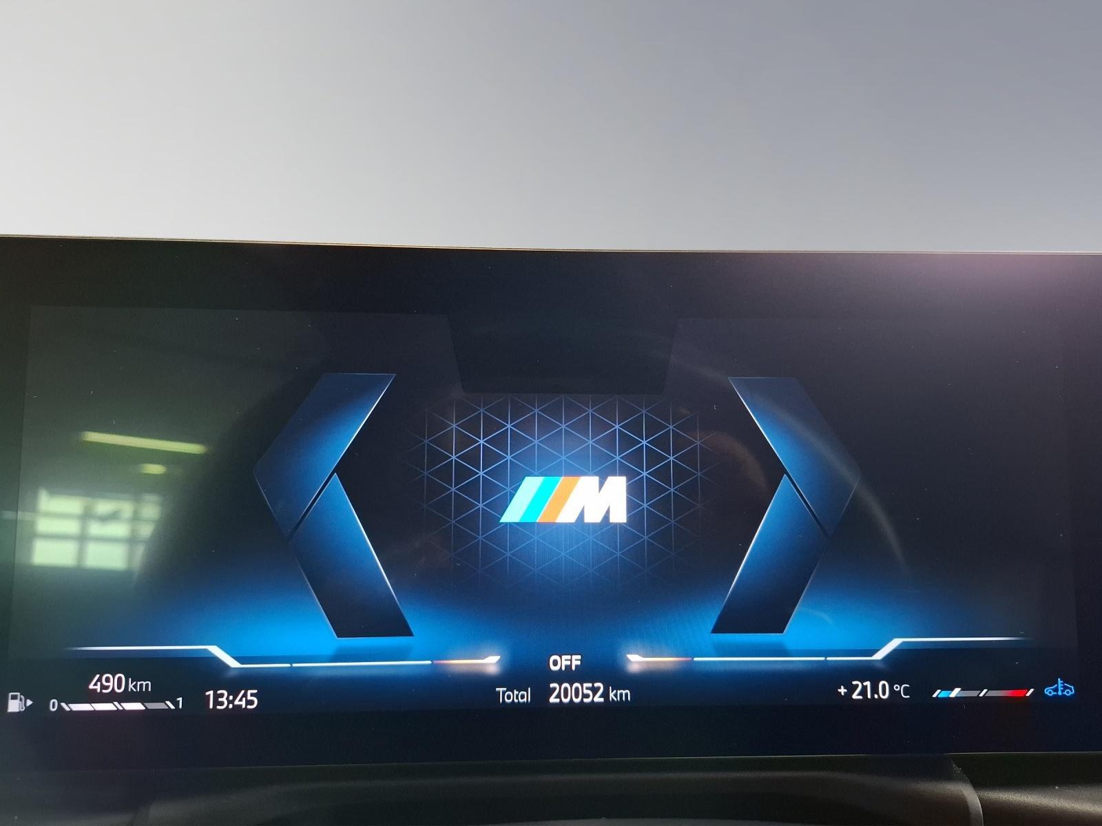 BMW M440i xDrive Coupé-image-10