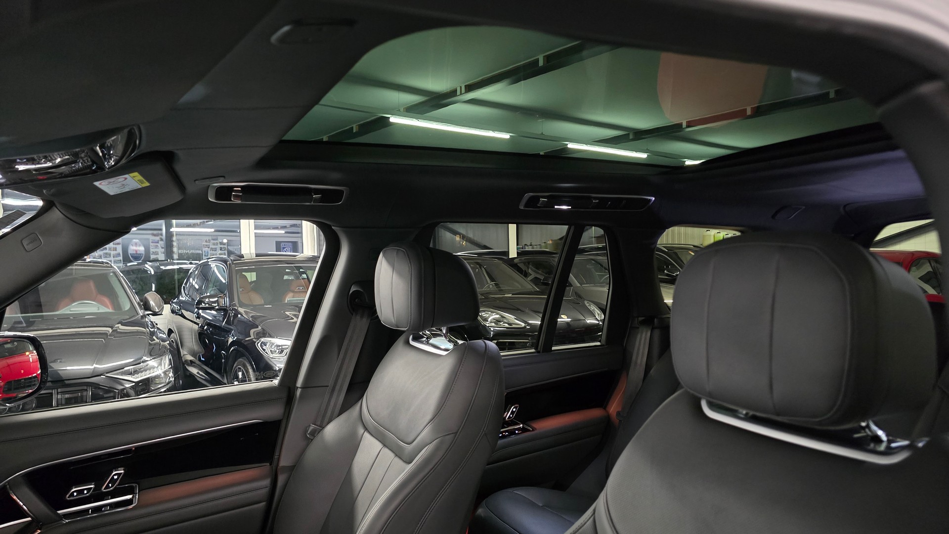 LAND ROVER Range Rover P440e Si6 PHEV Autobiography Automatic-image-16