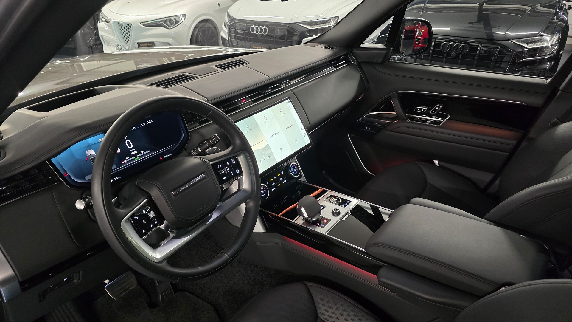 LAND ROVER Range Rover P440e Si6 PHEV Autobiography Automatic-image-14