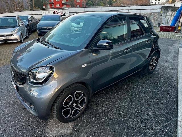 SMART forfour passion twinmatic-showroom-element-1