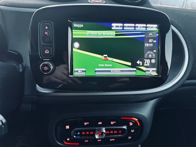 SMART forfour passion twinmatic-image-12