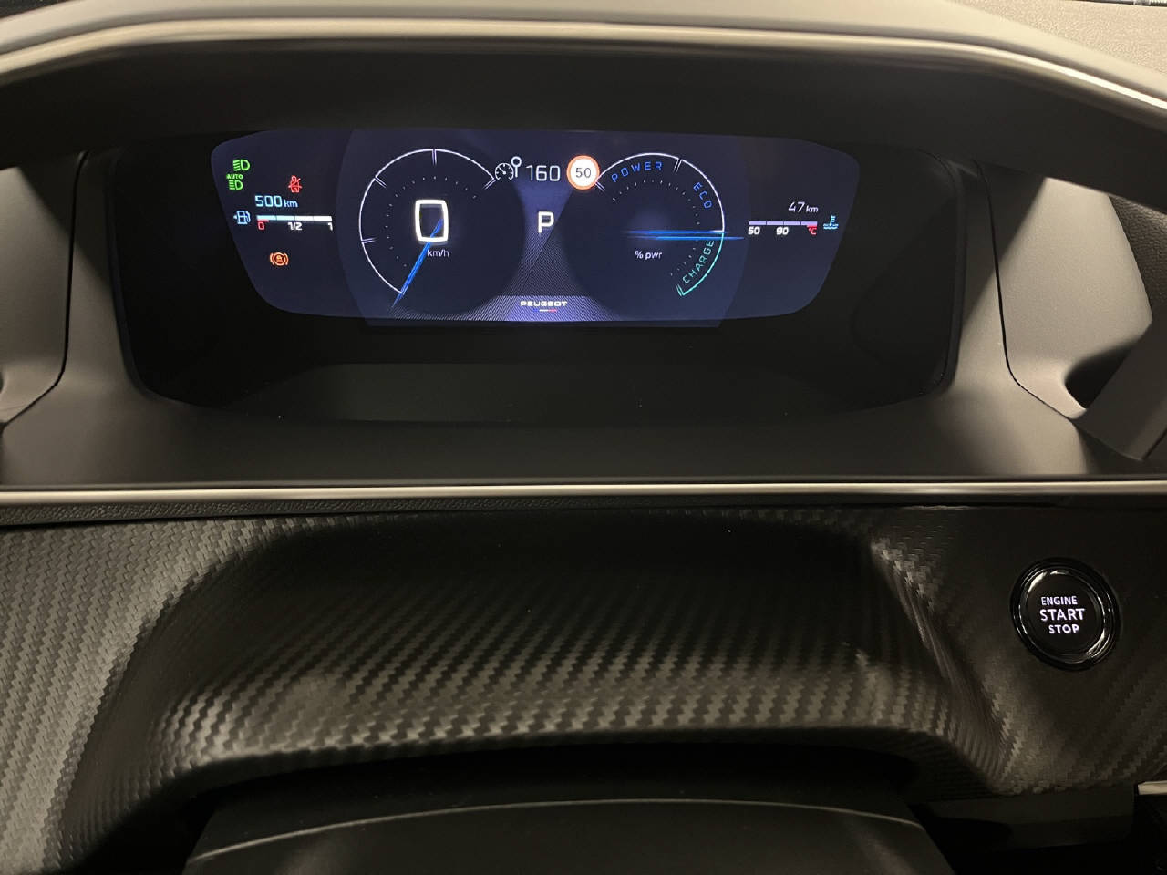 PEUGEOT 2008 1.2 Hybrid 145 GT-image-9