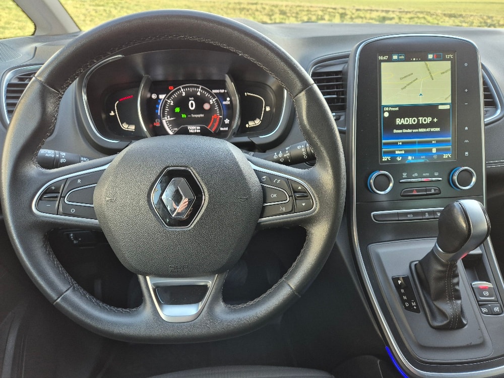 RENAULT Grand Scénic 1.3 16V Turbo Intens EDC-image-4