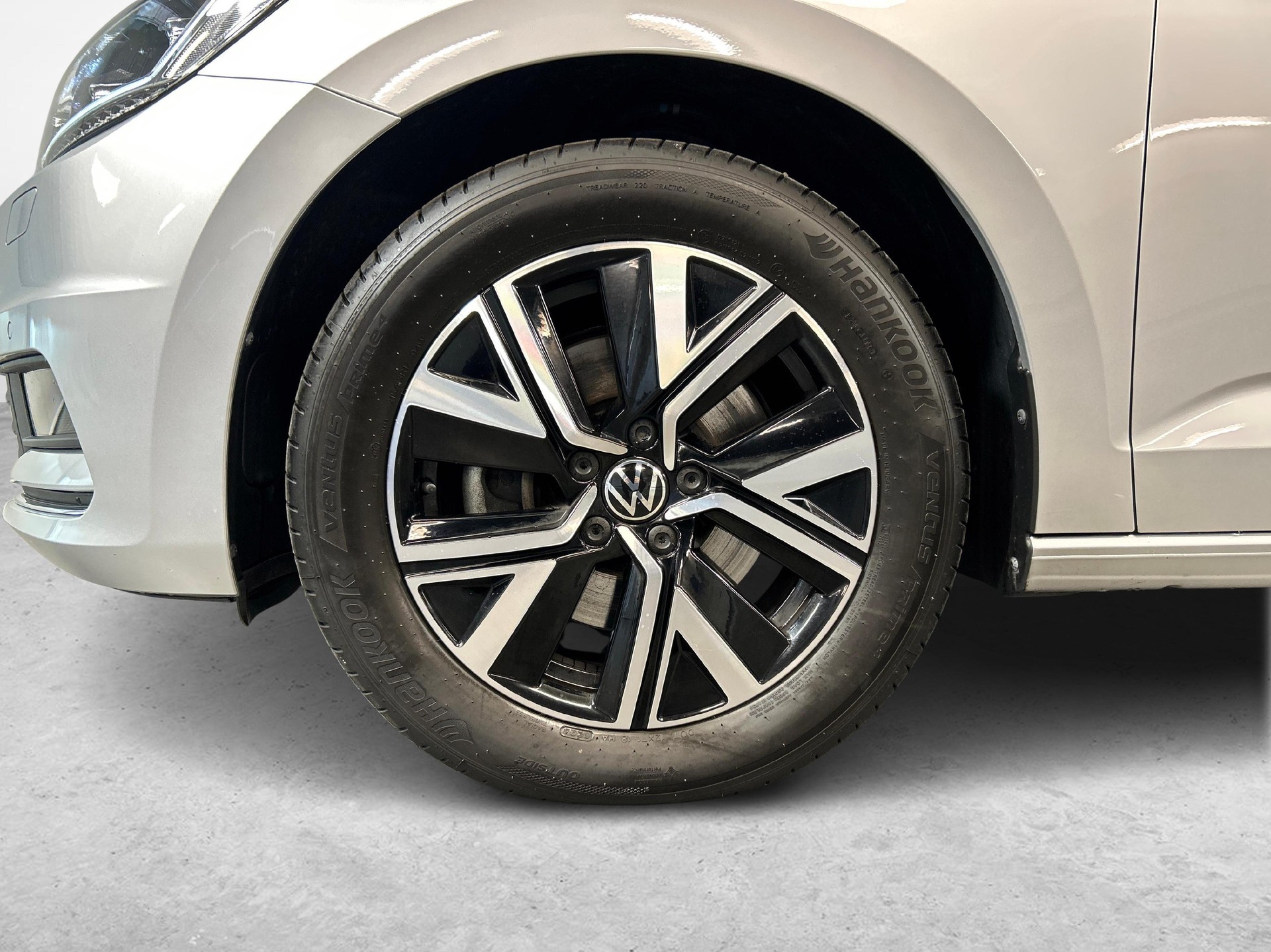 VW Touran 1.5 TSI Highline DSG-image-11