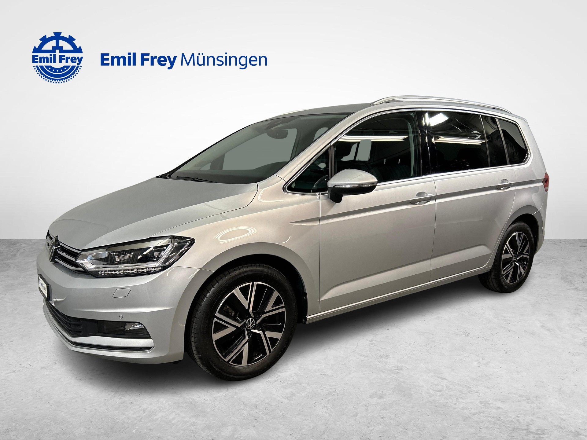 VW Touran 1.5 TSI Highline DSG-image-1