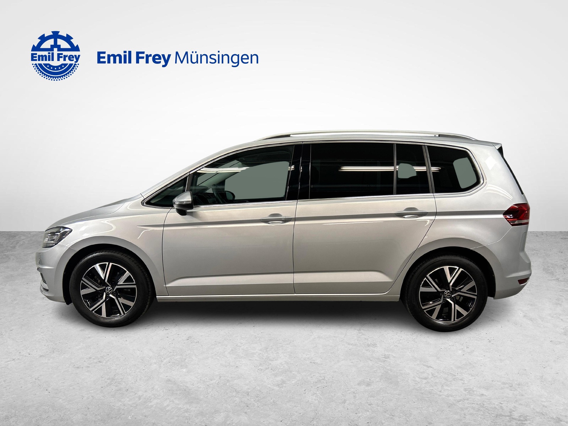 VW Touran 1.5 TSI Highline DSG-image-4