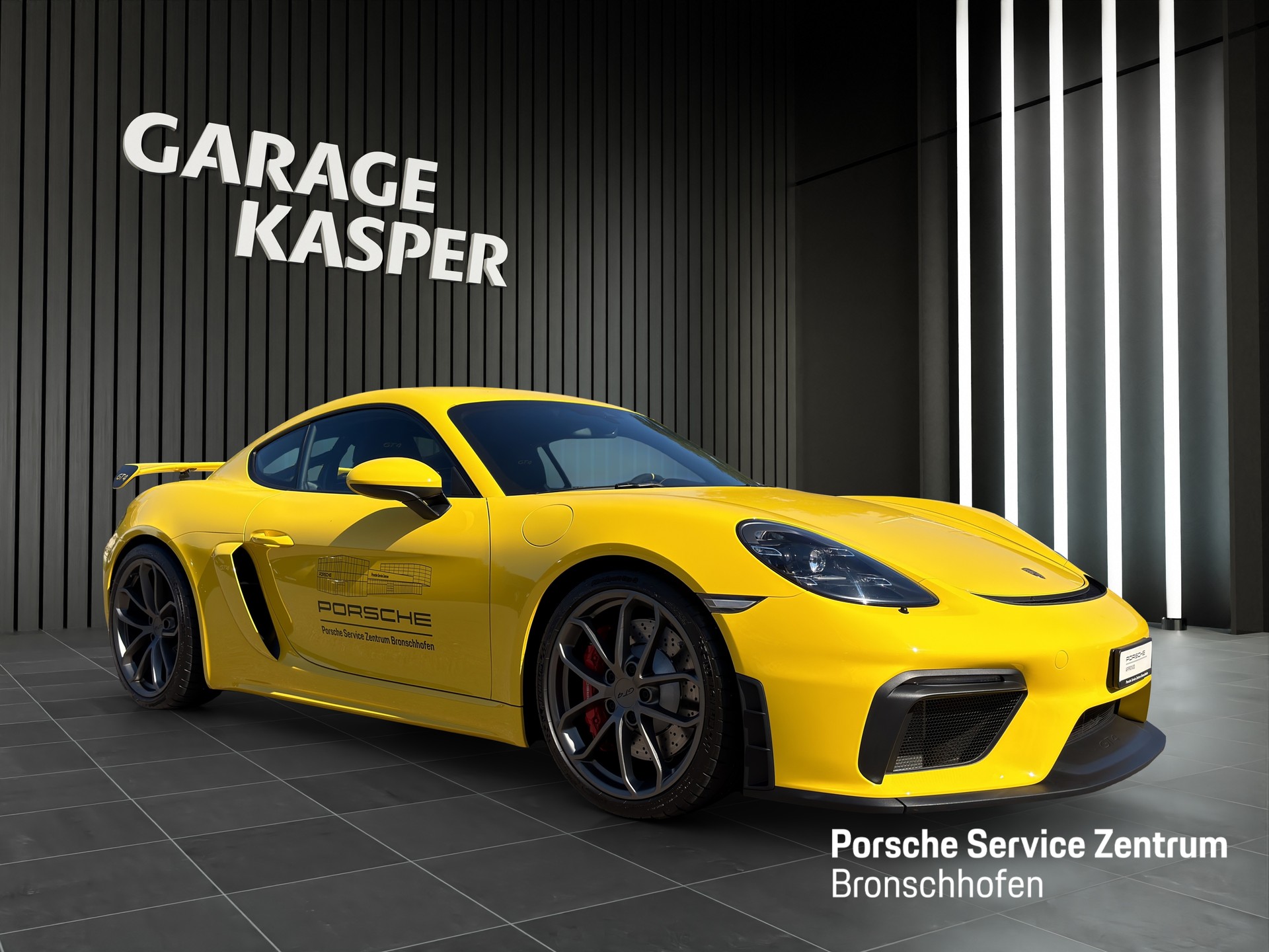 PORSCHE Cayman 718 GT4-image-6