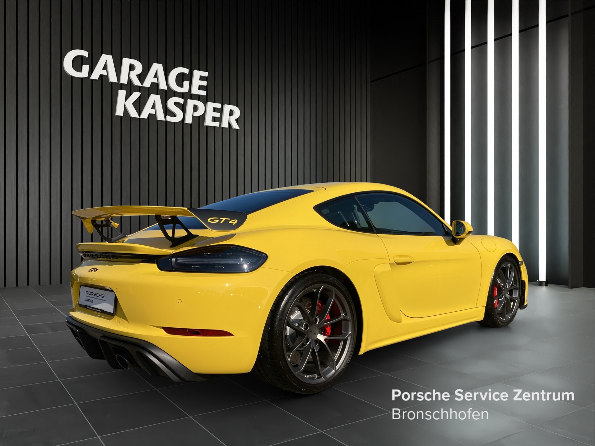 PORSCHE Cayman 718 GT4-image-5