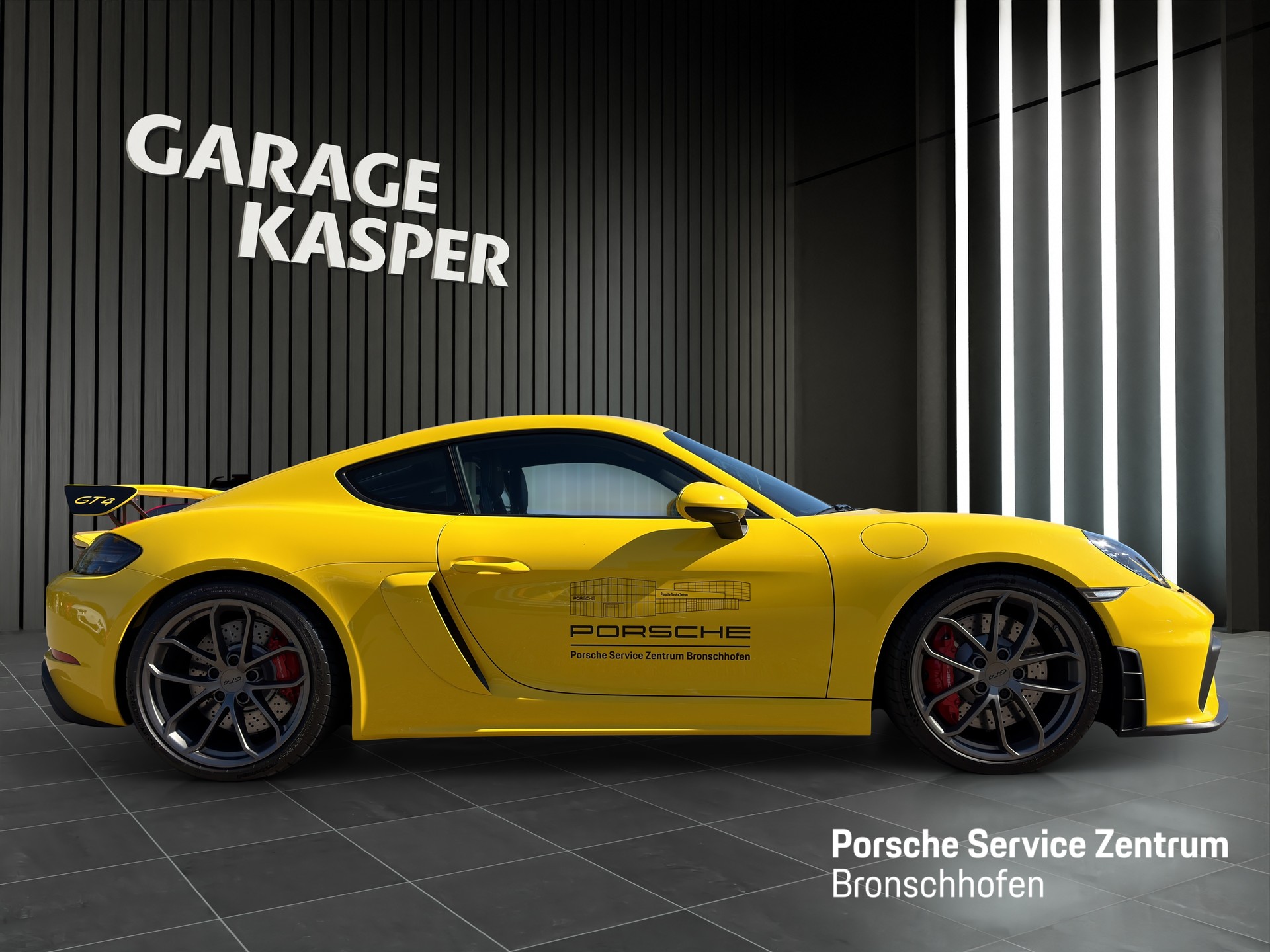 PORSCHE Cayman 718 GT4-image-5