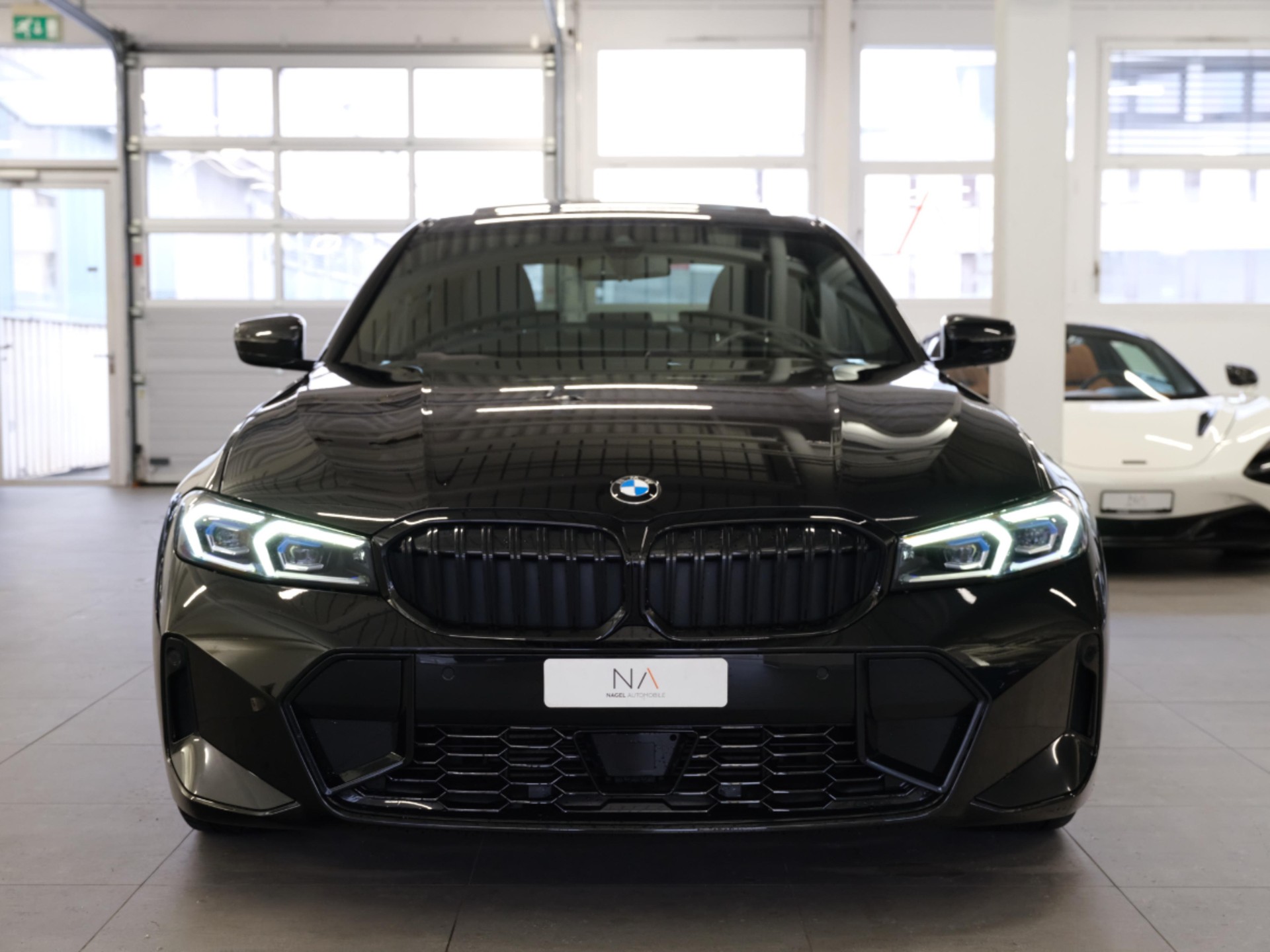 BMW 320d xDrive 48V Steptronic *Pano.* *Head-Up Display* *M Paket*-image-2