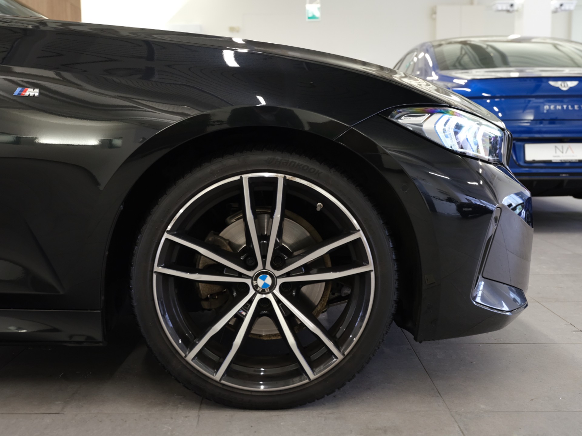 BMW 320d xDrive 48V Steptronic *Pano.* *Head-Up Display* *M Paket*-image-7