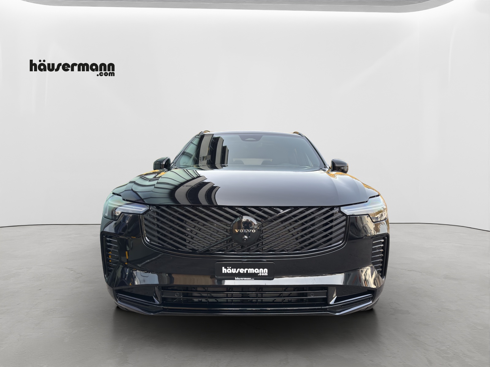 VOLVO XC90 2.0 B5 MH Black Edition AWD-image-9