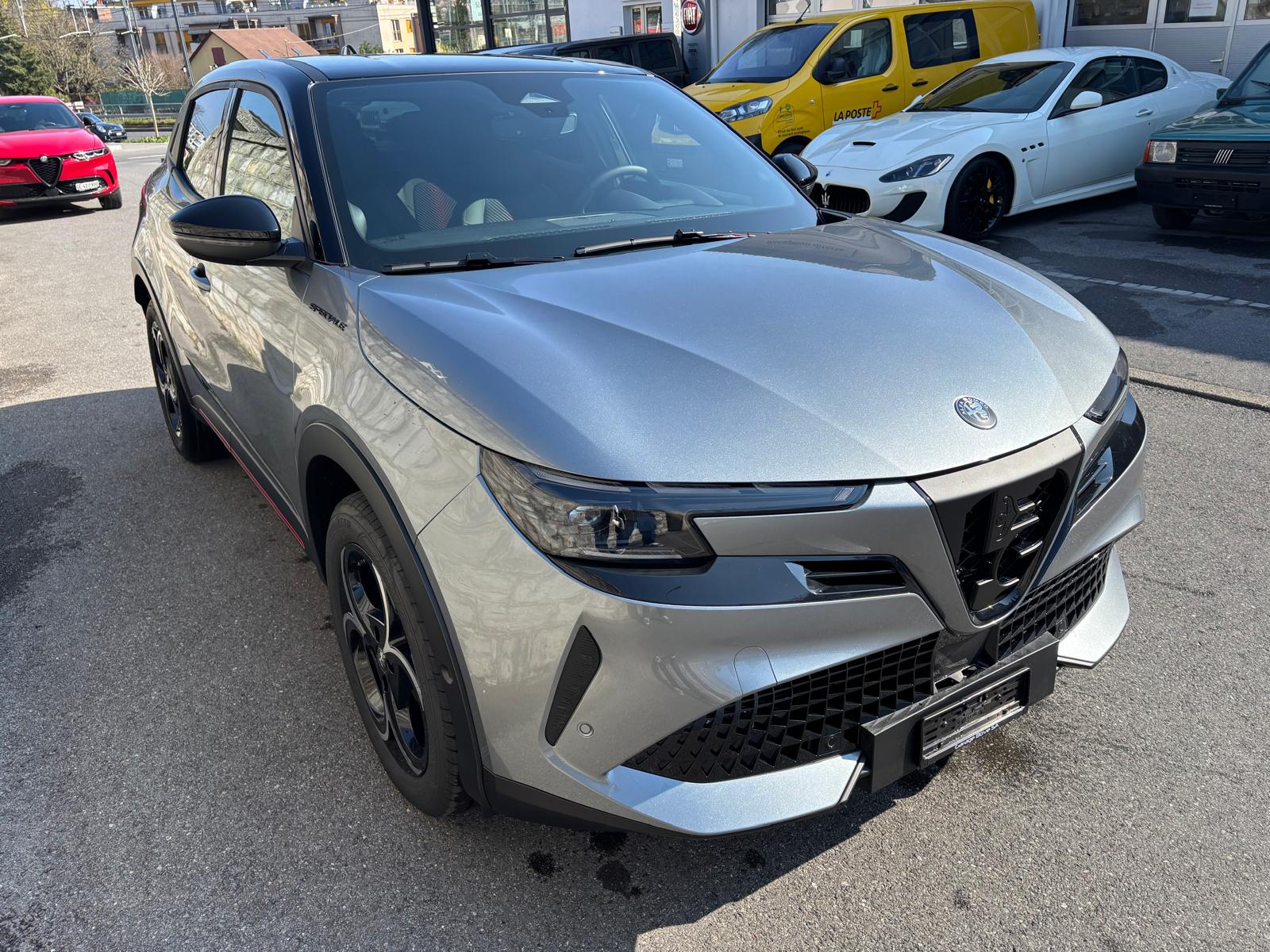 ALFA ROMEO Junior 1.2 48V Hybrid Speciale-image-2