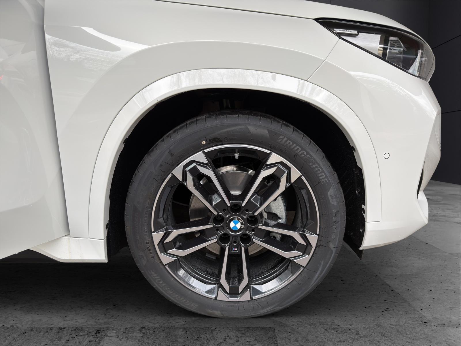 BMW X1 20d xDrive paddles-image-19