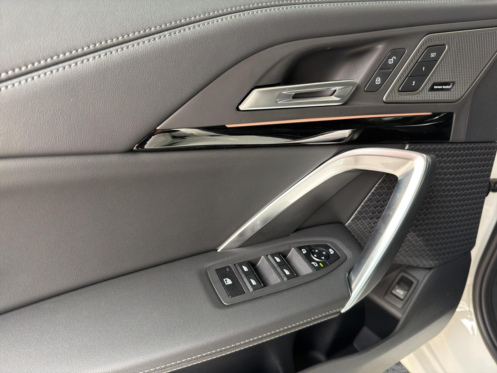 BMW X1 20d xDrive paddles-image-7