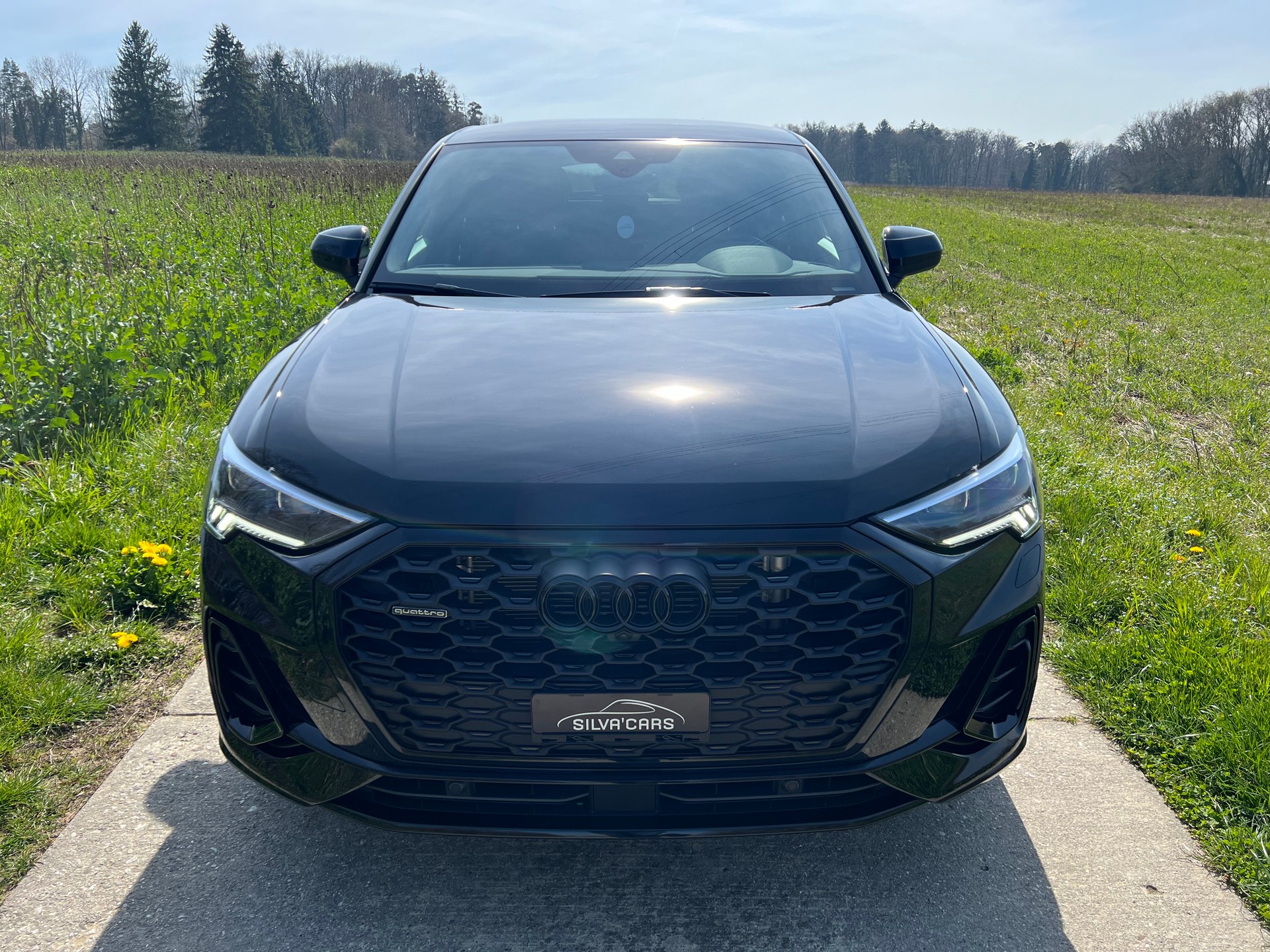 AUDI Q3 Sportback 45 TFSI S line quattro S-tronic-image-1