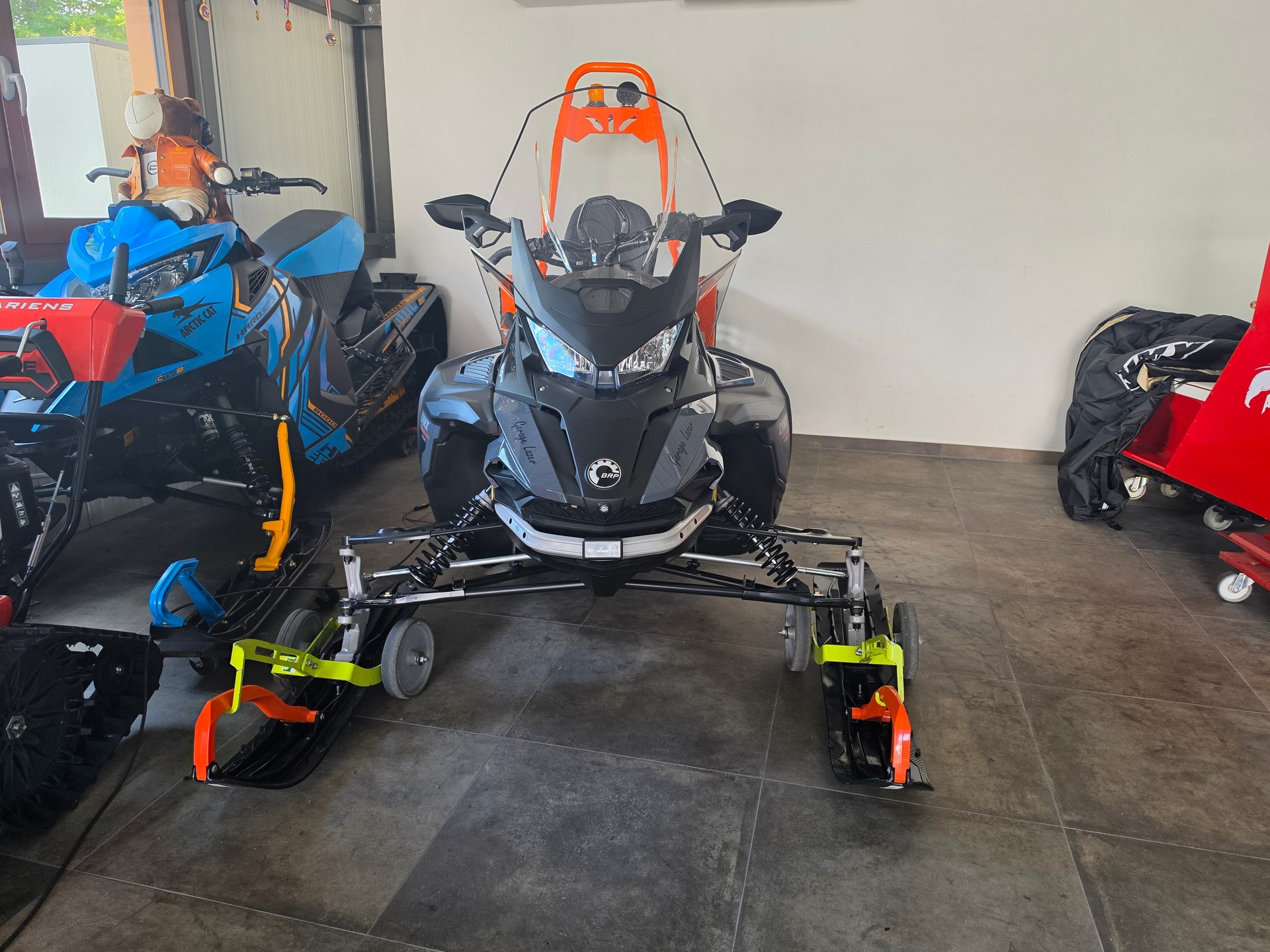 LYNX Ranger 900 ACE PRO-image-1
