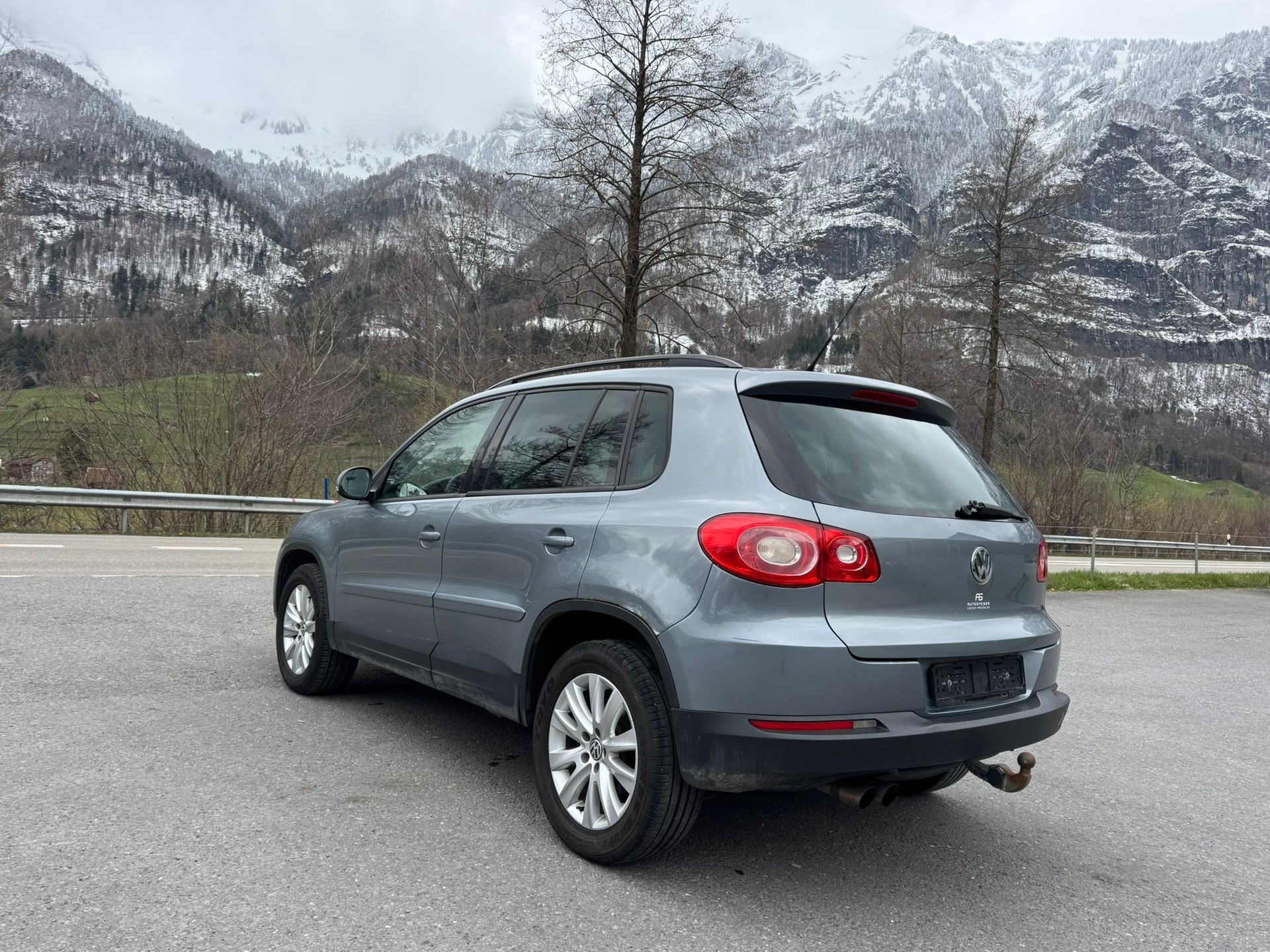 VW Tiguan 2.0 TDI Track&Field Tiptronic-image-2
