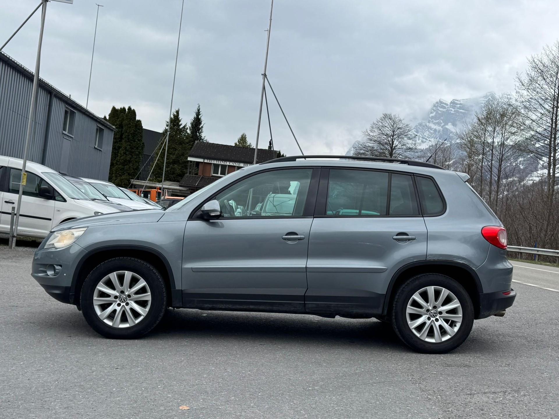 VW Tiguan 2.0 TDI Track&Field Tiptronic-image-7
