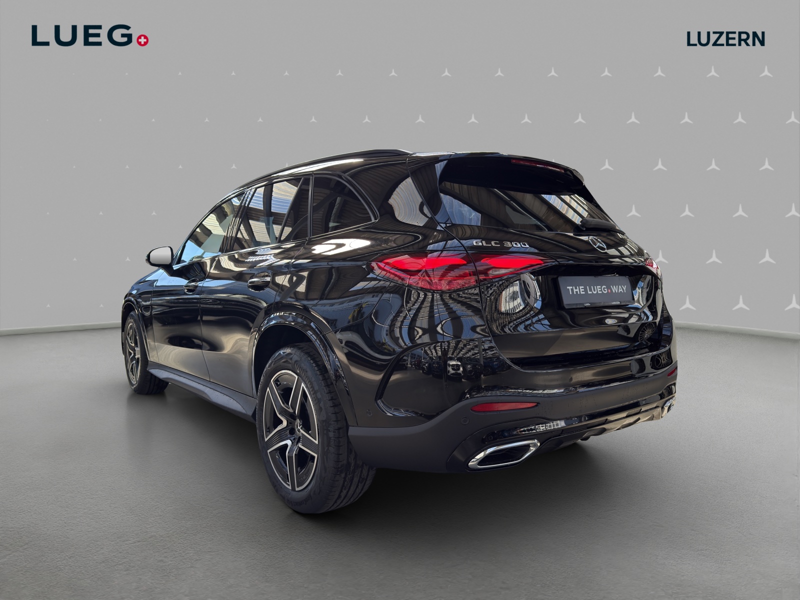MERCEDES-BENZ GLC 300 4Matic 9G-Tronic-image-2