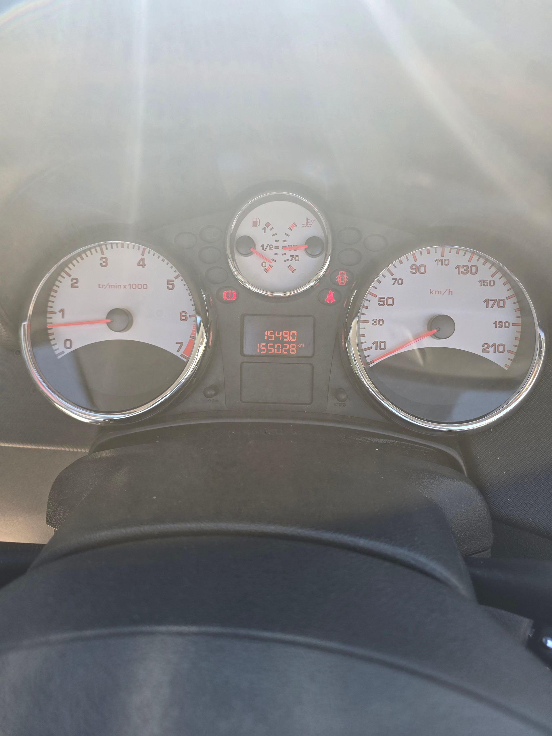 PEUGEOT 207 CC 1.6 16V Sport-image-10
