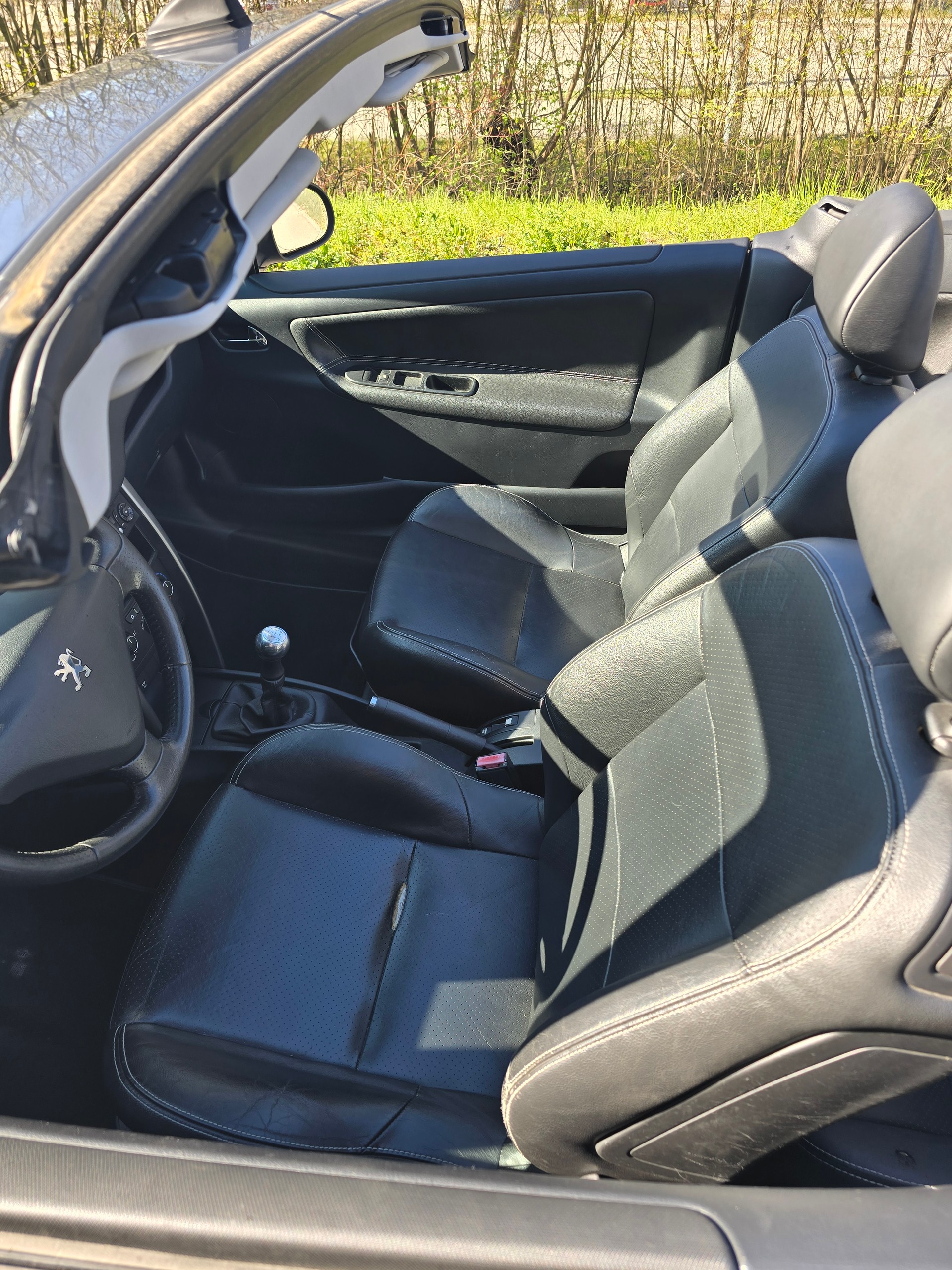 PEUGEOT 207 CC 1.6 16V Sport-image-9
