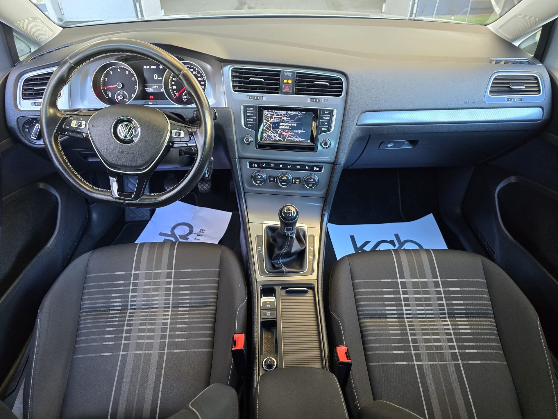 VW Golf 1.2 TSI Comfortline-image-3