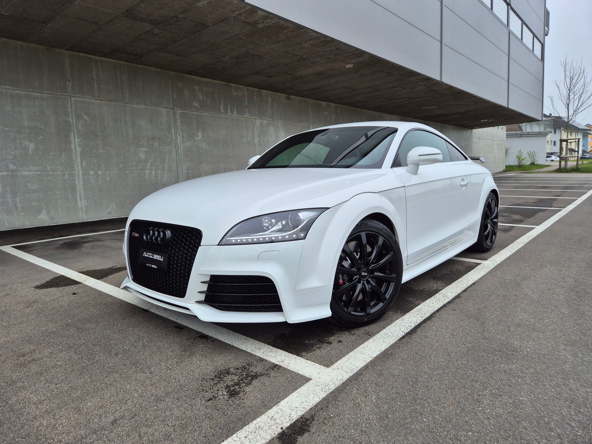 AUDI TT RS Coupé 2.5 TFSI quattro S-tronic-image-1