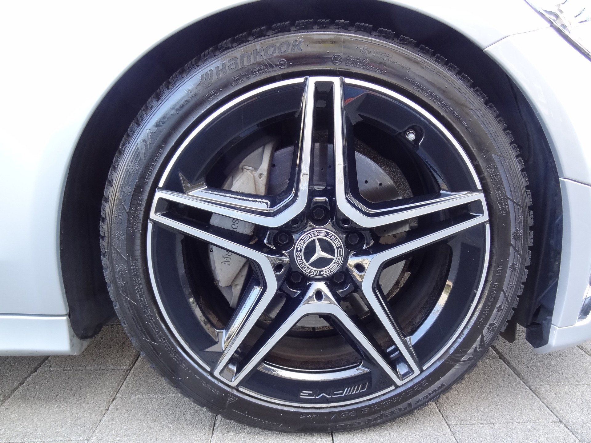 MERCEDES-BENZ C 220 d AMG Line * Night Edition * 9G-Tronic-image-4